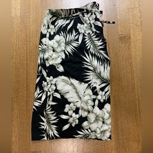 Tommy Bahamas 100% silk long wrap around skirt size 12